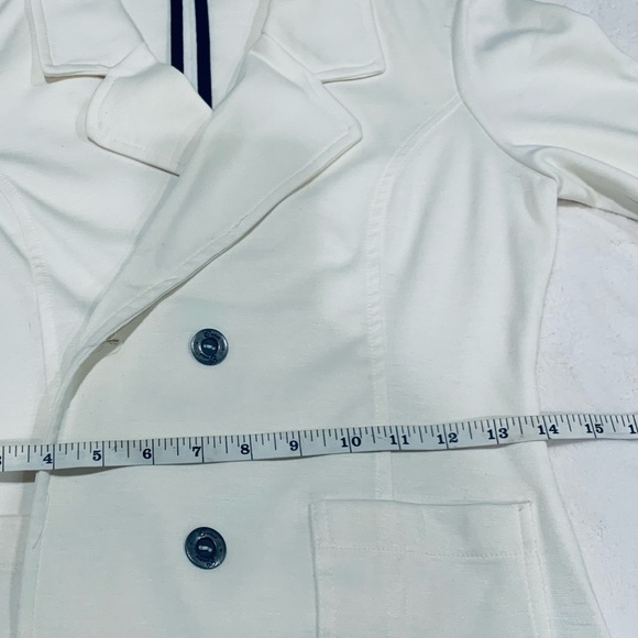 🛍 2/$25 Guess 3/4 Sleeve Blazer - Picture 9 of 11